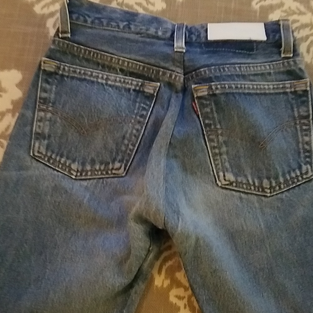 Redon levis - Picture 3 of 4